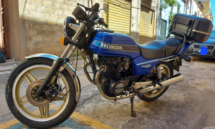 Honda cb 400 n