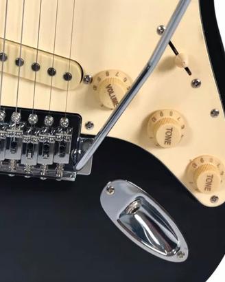 chitarra elettrica nera