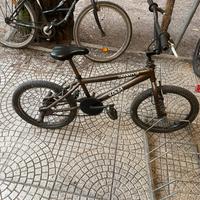 🚴♂️ BMX Graffiti VAN 20”