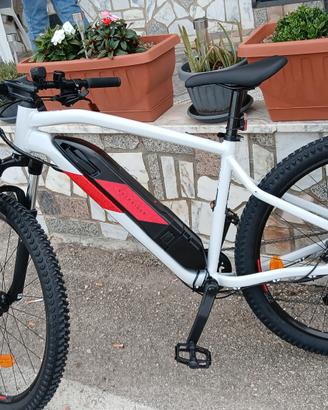 bici rockrider elettrica