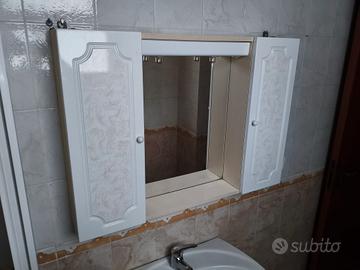 mobiletto bagno 