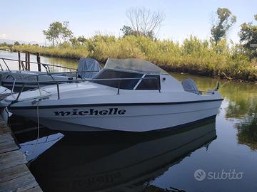 Barca semicabinata rio 550