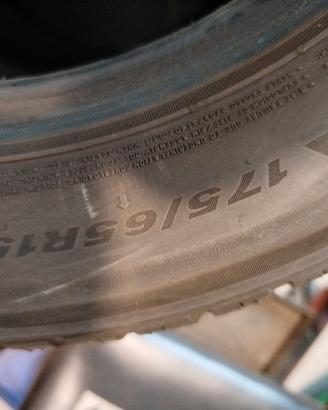 Pneumatici invernali 175 65 R15