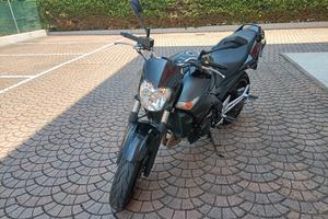 Suzuki GSR