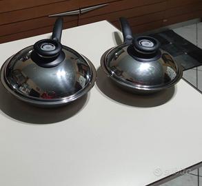 Coppia di padelle AMC 23 - 28 cm con coperchio