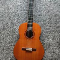 Chitarra Yamaha Piccola