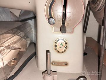 Collezionismo macchina da cucire Singer