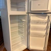 Frigorifero Smeg con congelatore – funzionante