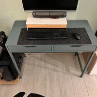 Scrivania Ikea modello Alex