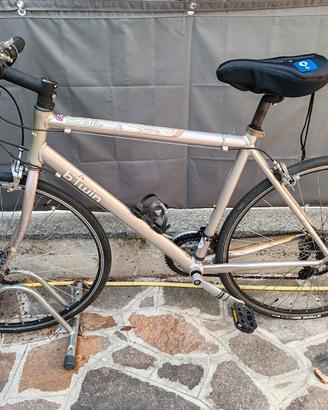 Bicicletta da strada in alluminio