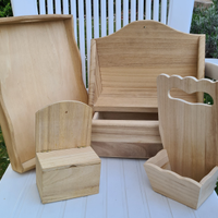 Oggetti in legno per decoupage