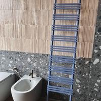 Radiatore Termoarredo PIOLI blu – 207x40 cm