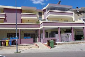 selargius ampio locale commerciale