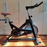 Bici da spinning Horizon S3 con volano da 22 kg