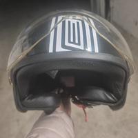 casco per scooter 