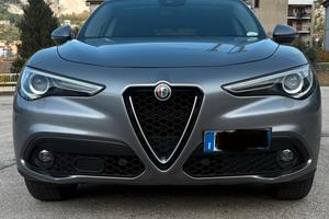 Alfa Romeo Stelvio Q4 190cv 2.2. Eccellenti cond.