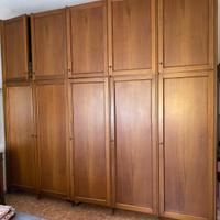 Armadio in legno