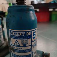 Sollevatore idraulico 5 ton OMCN