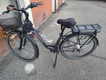 Citi bike con pedalata assistita