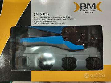 Aggraffatrice per elettricista