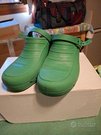 scarpe x personale medico