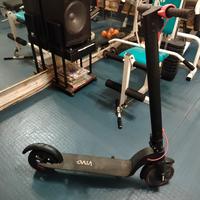 monopattino  vivo più seconda batteria