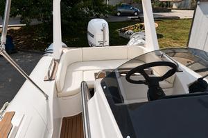 RIB 760 Luxury 2024 Evinrude 200 CV