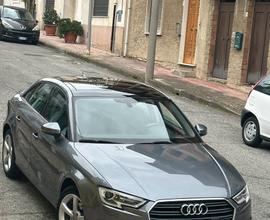 Audi A3 Sedan 1.6 Tdi Business. 110cv