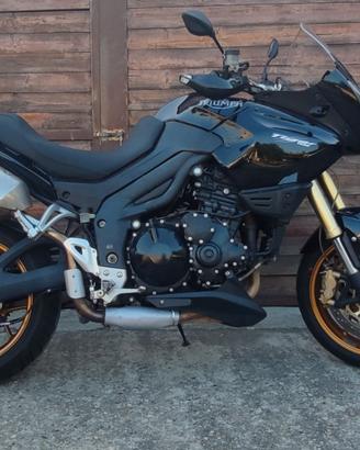 Triumph Tiger 1050 permuto