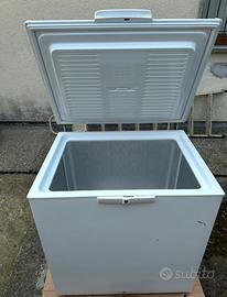Congelatore pozzetto Whirlpool