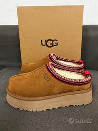 Stivali da neve UGG con plateau / 36