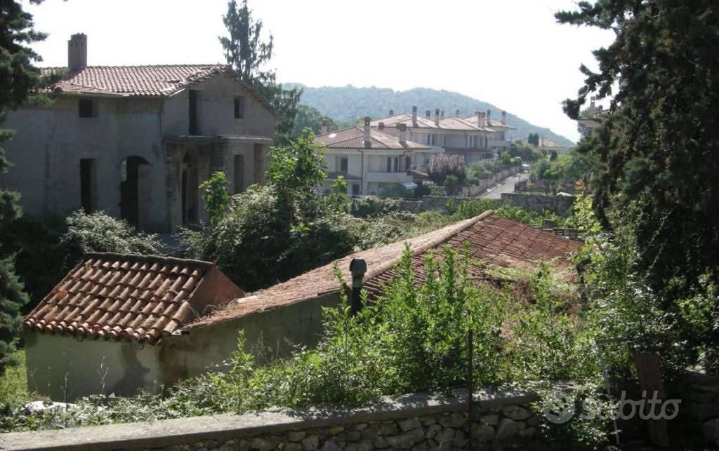Immobile in asta di 4313 m² a Segni - Vista 2