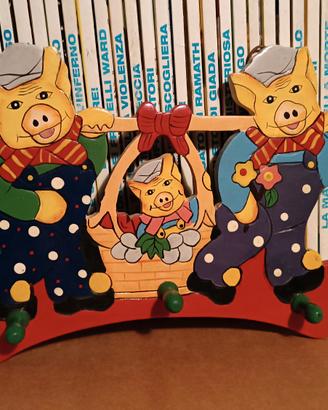 attaccapanni vintage in legno - maialini 