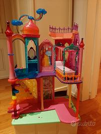 Castello arcobaleno di Barbie