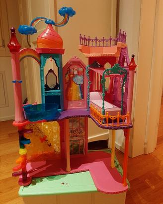 Castello arcobaleno di Barbie