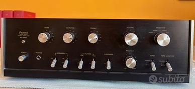 Amplificatore integrato SANSUI 555A