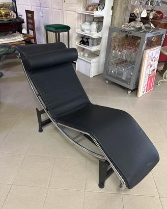 Chaise longue