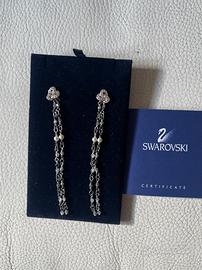 orecchini swarovski pendenti con punto luce