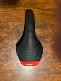 sellino moderno bicicletta