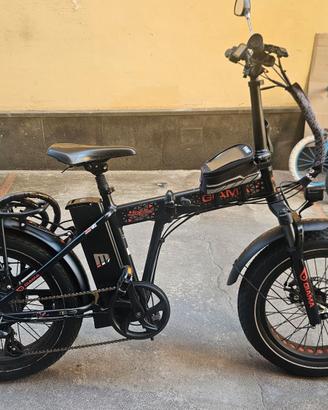 Bici elettrica pieghevole GIAMA Mullet Fat Bike