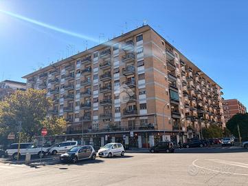 4 LOCALI A ROMA
