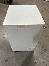 Freezer a pozzetto