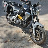 YAMAHA MT03