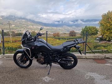 Honda Africa Twin standard DCT