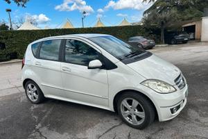 MERCEDES Altro modello - 2010