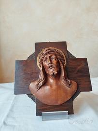 Scultura antica in legno intarsiato di Gesù