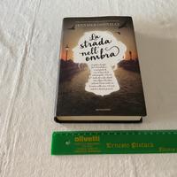 La strada nell’ombra Jennifer Donnelly 2016 CAI