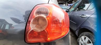 TOYOTA AURIS 2007 - STOP POSTERIORE DESTRO