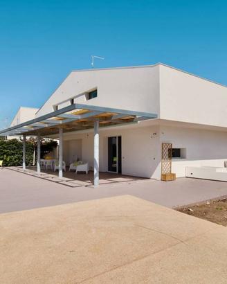 Villa a Ragusa, via Portovenere 104, 4 locali