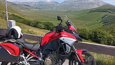 DUCATI MULTISTRADA V4S